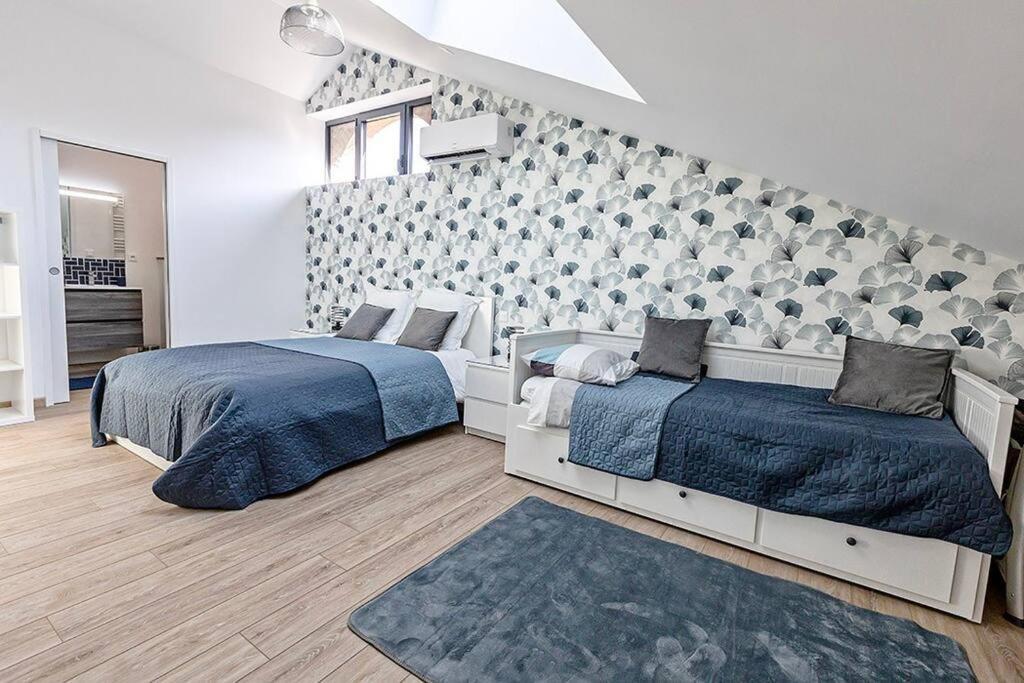 O Loft - 3 Chambres Avec 3 Salles De Bains - Parking - Climatisation Αλμπί Εξωτερικό φωτογραφία